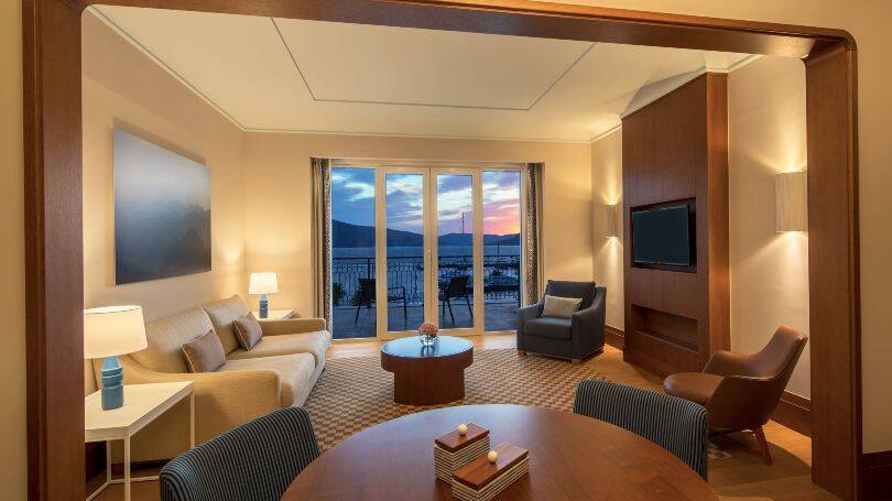 One Bedroom Suite Sea View