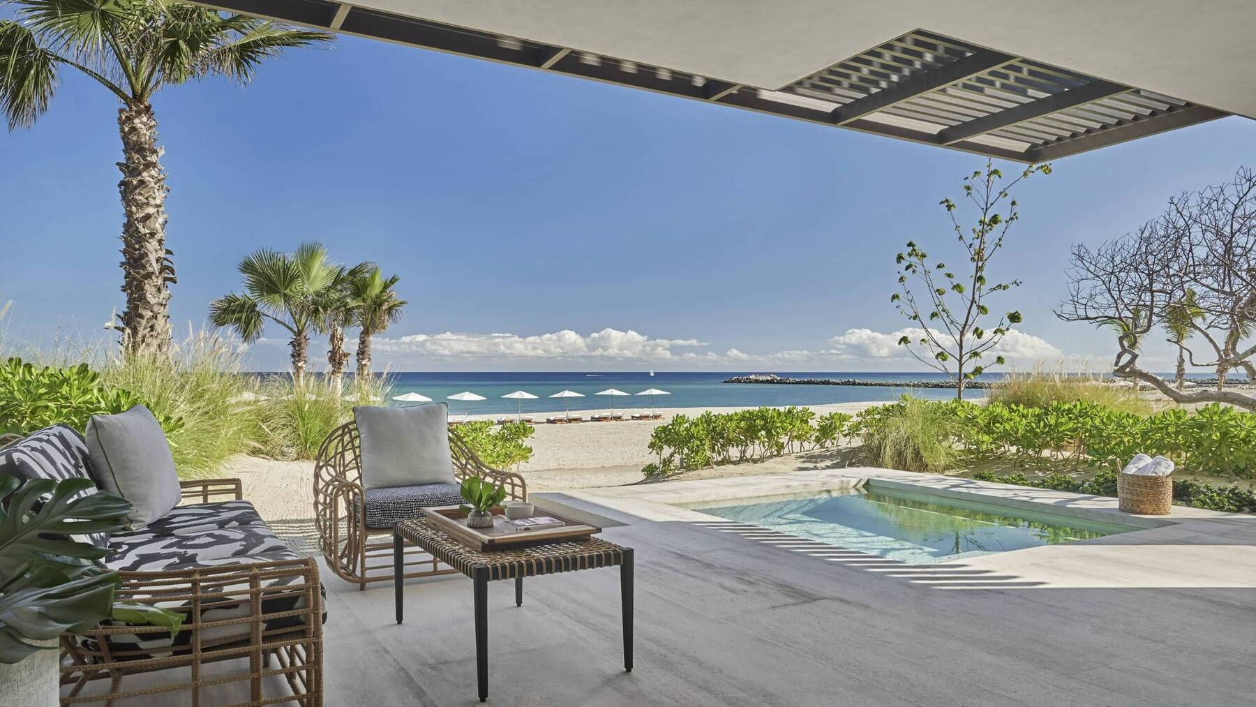 Oceanfront Room with Plunge Pool