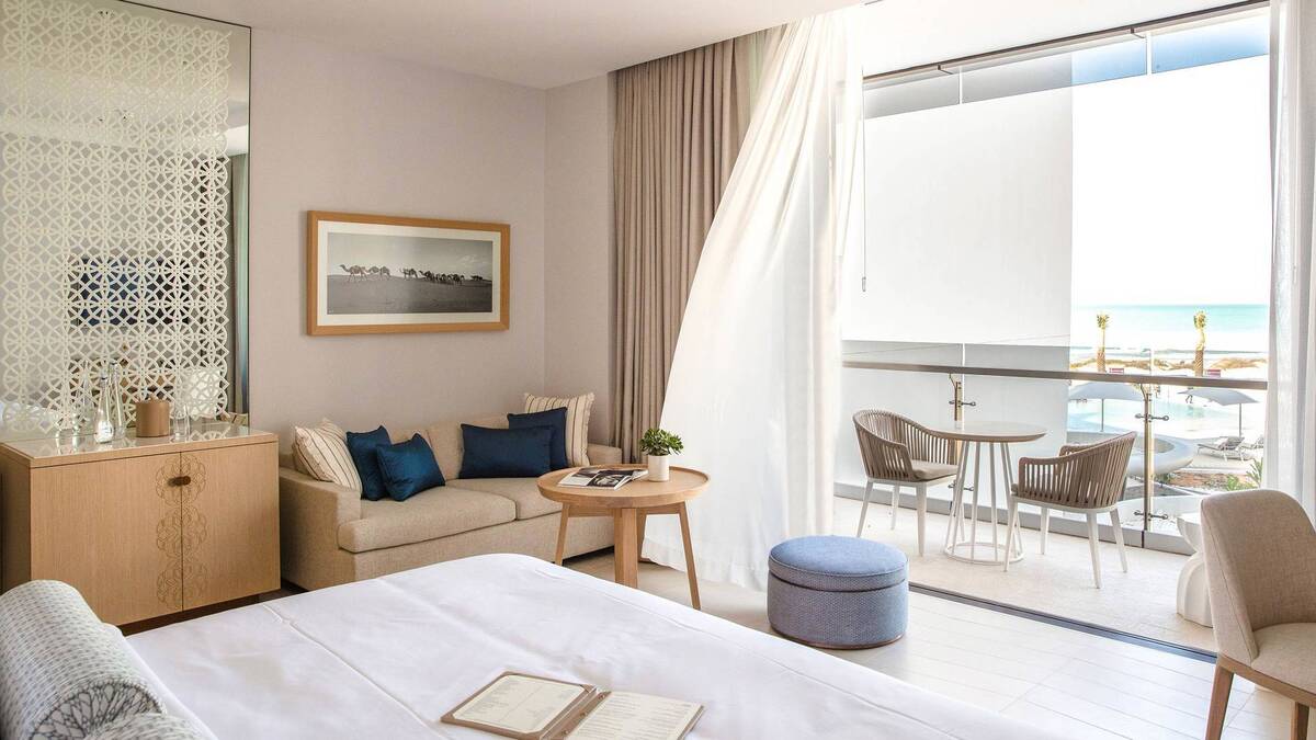 Ocean Deluxe King Room