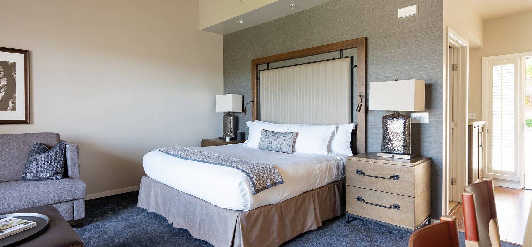 SANTA LUCIA STUDIO WITH KING BED