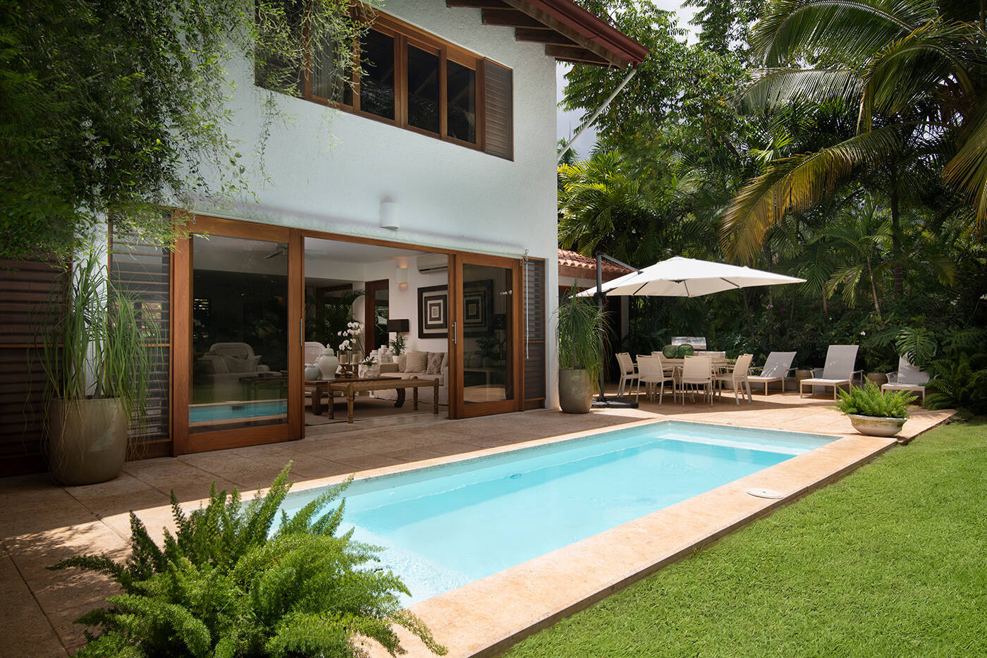 FOUR BEDROOM GARDEN VILLA