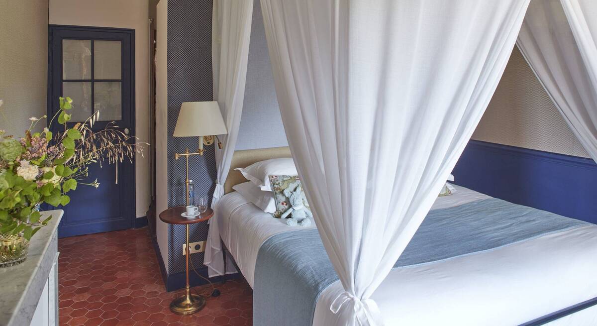 Deluxe Château Room