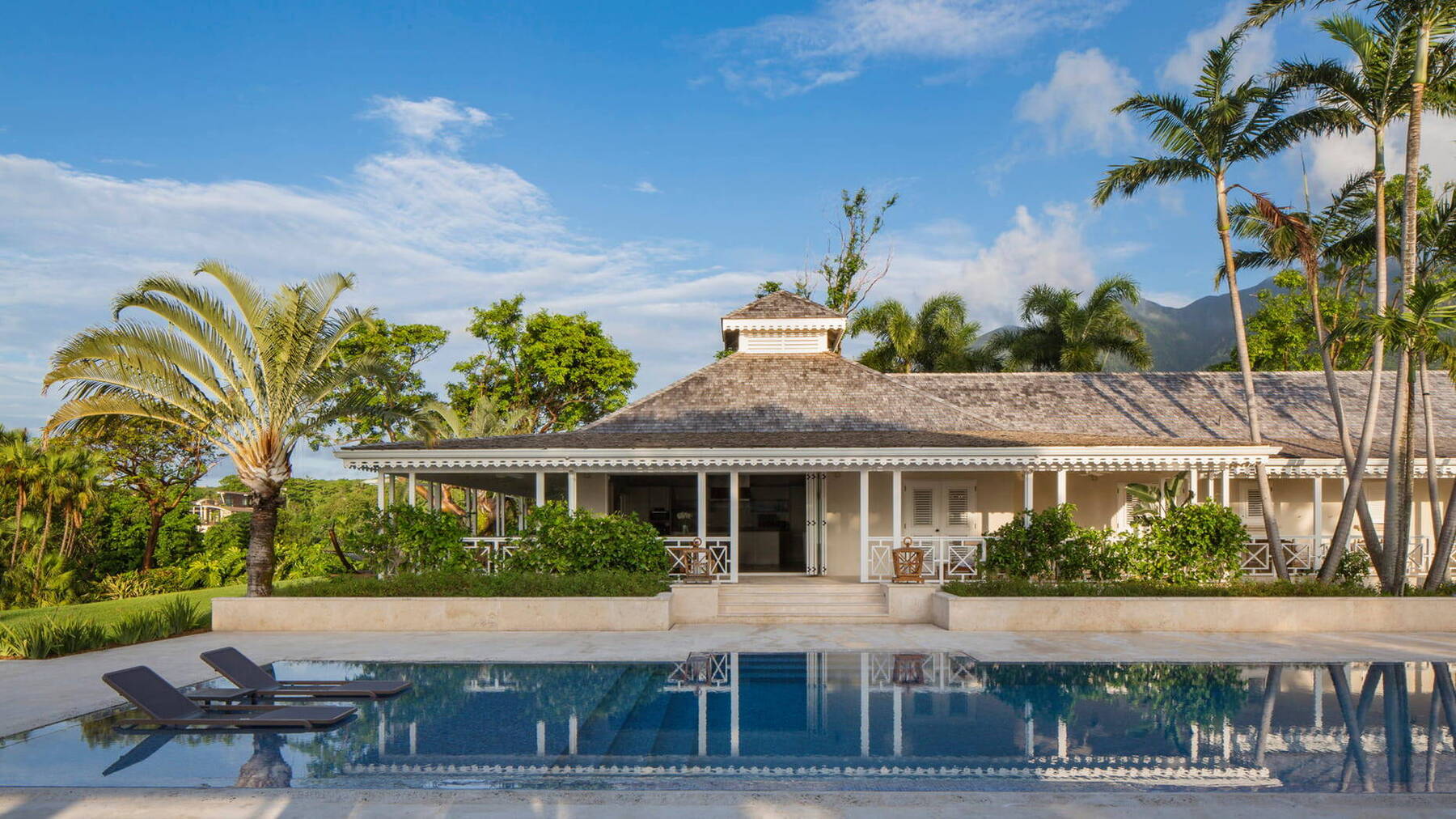 FOUR-BEDROOM MAHOGANY HILL ESTATE