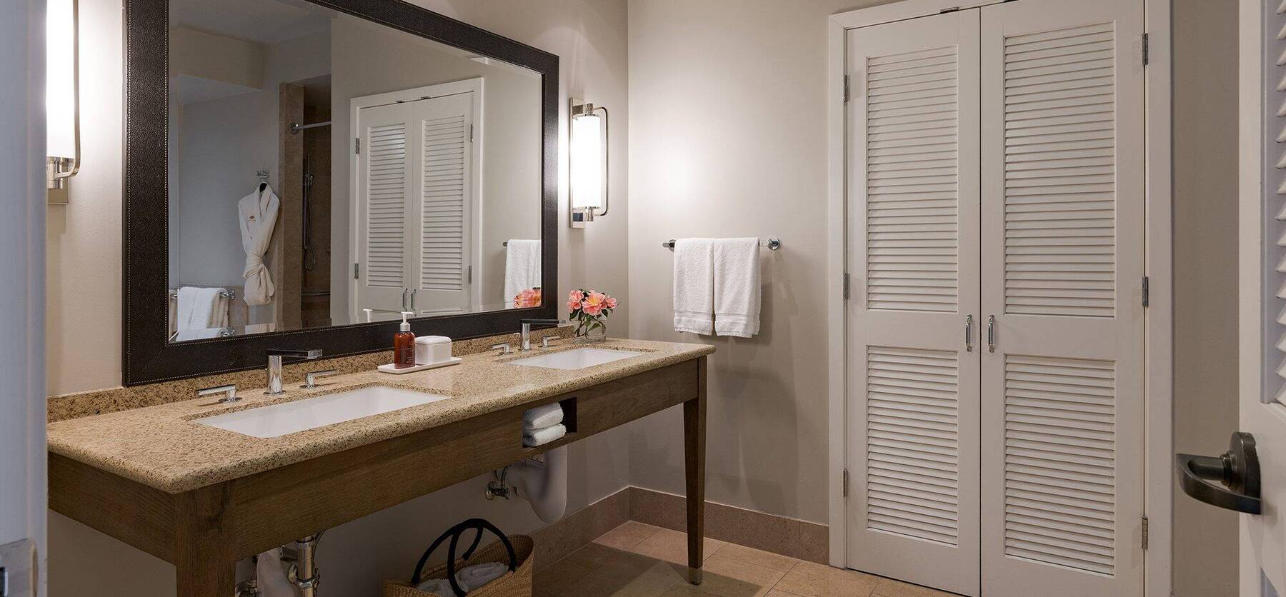 RANCH SUITE WITH DOUBLE BEDS WITH ACCESSIBLE SHOWER