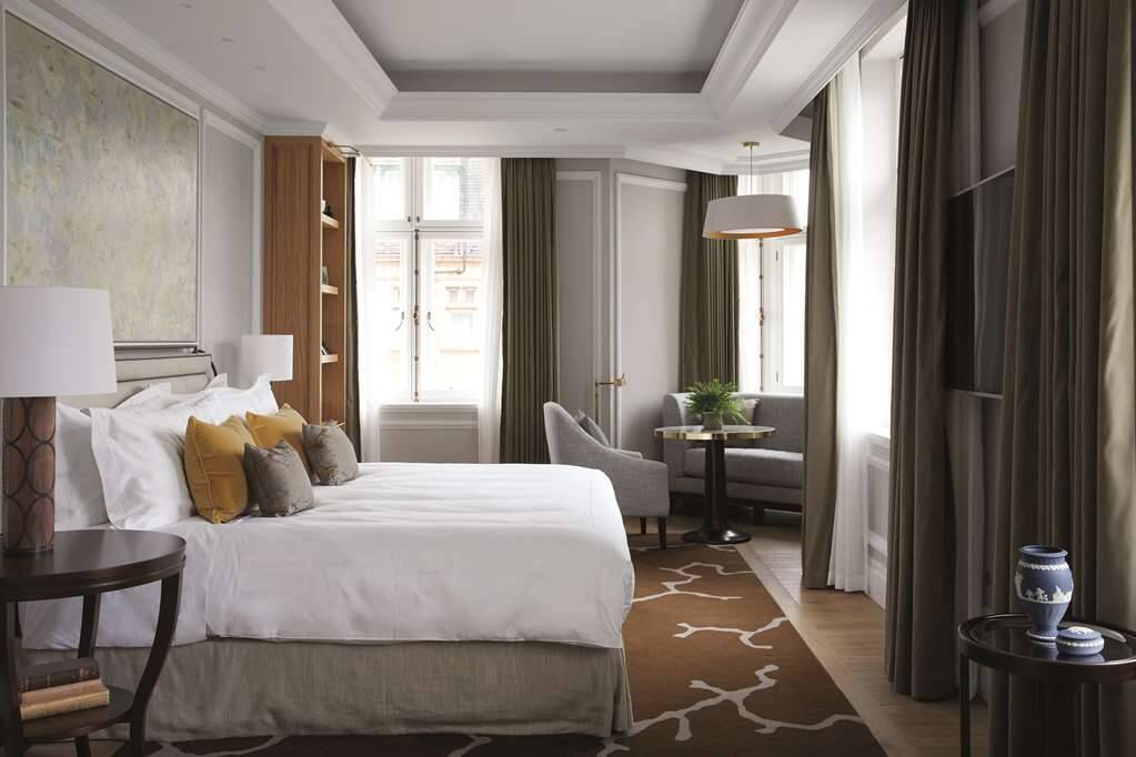 Deluxe Two bedroom Park View Suite