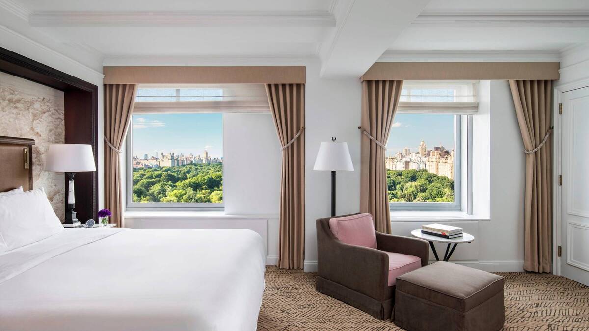 Grand Park View Club Lounge Access Bedroom Suite King