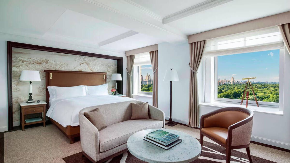 Grand Park View Club Lounge Access Guest Room King