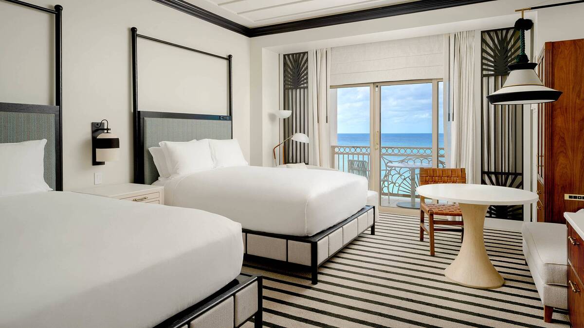  Club Resort View Guest room Two Queens Resort Tower Balcony