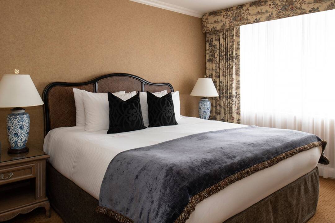 Junior King Suite