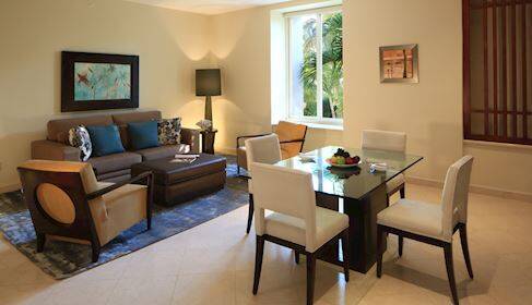 ONE BEDROOM GOVERNER SUITE