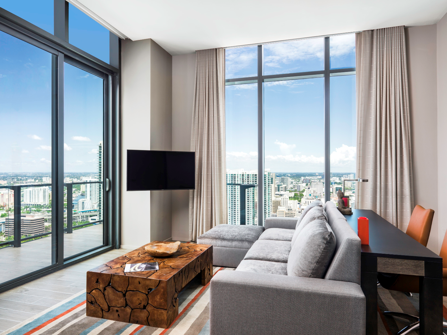 One Bedroom Suite 
