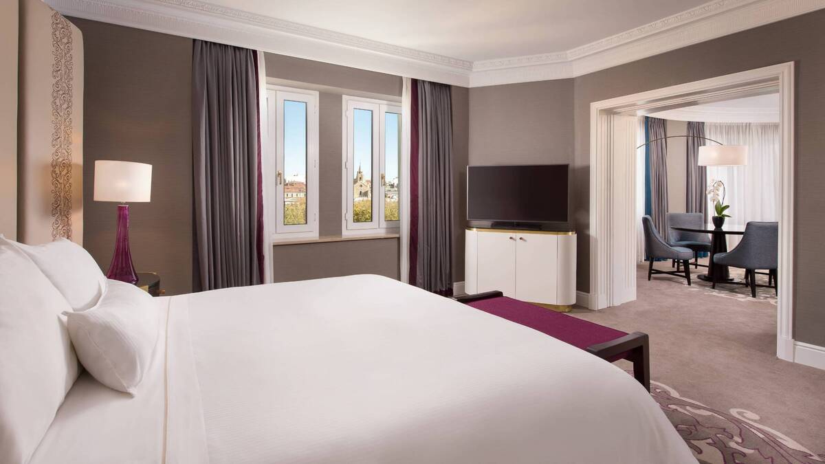 Premium Suite