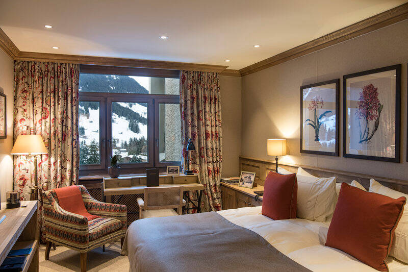 Cosy Mountain View Room