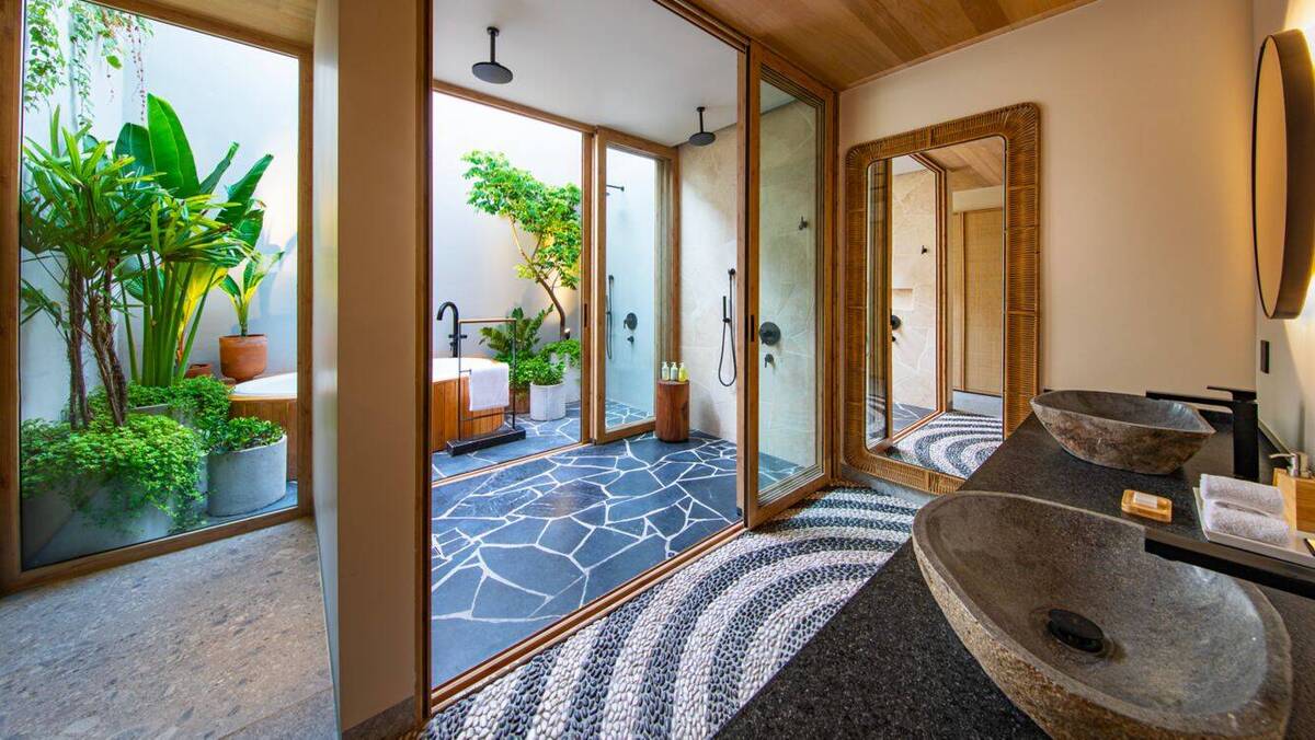 DELUXE KING ROOM, JUNGLE VIEW, PLUNGE POOL