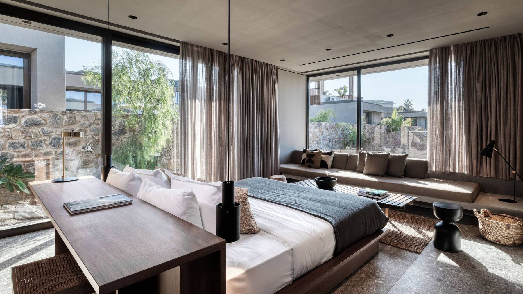 Tropical Open Plan Suite 