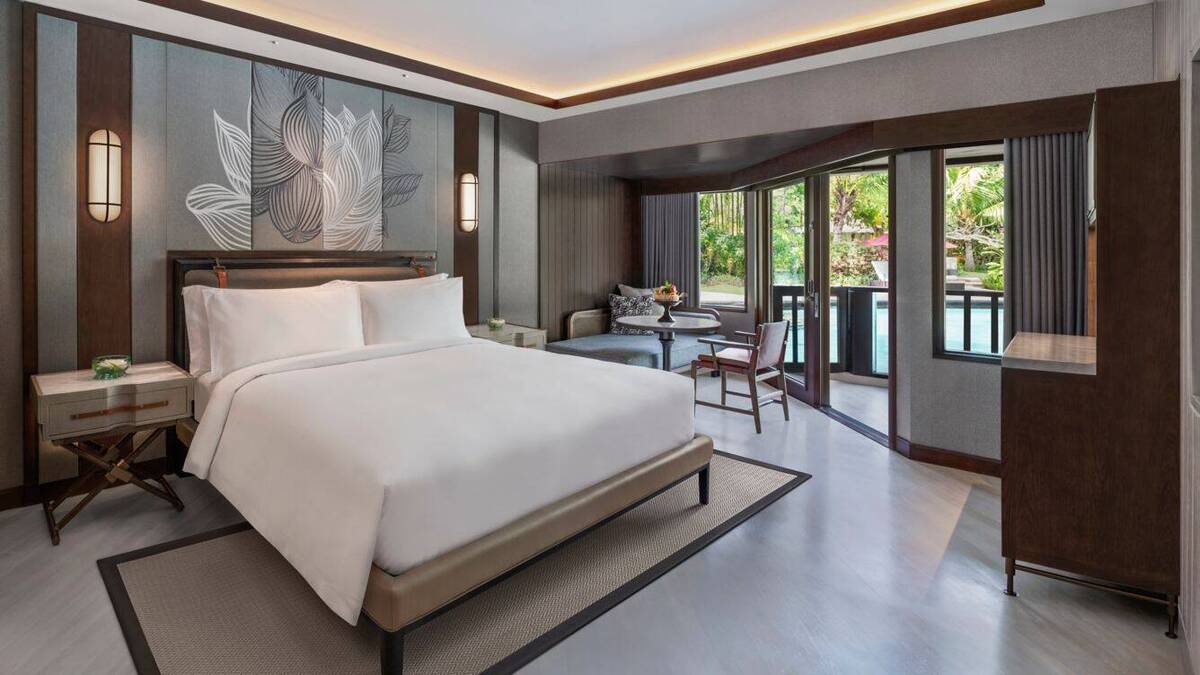 Lagoon View Access King Room