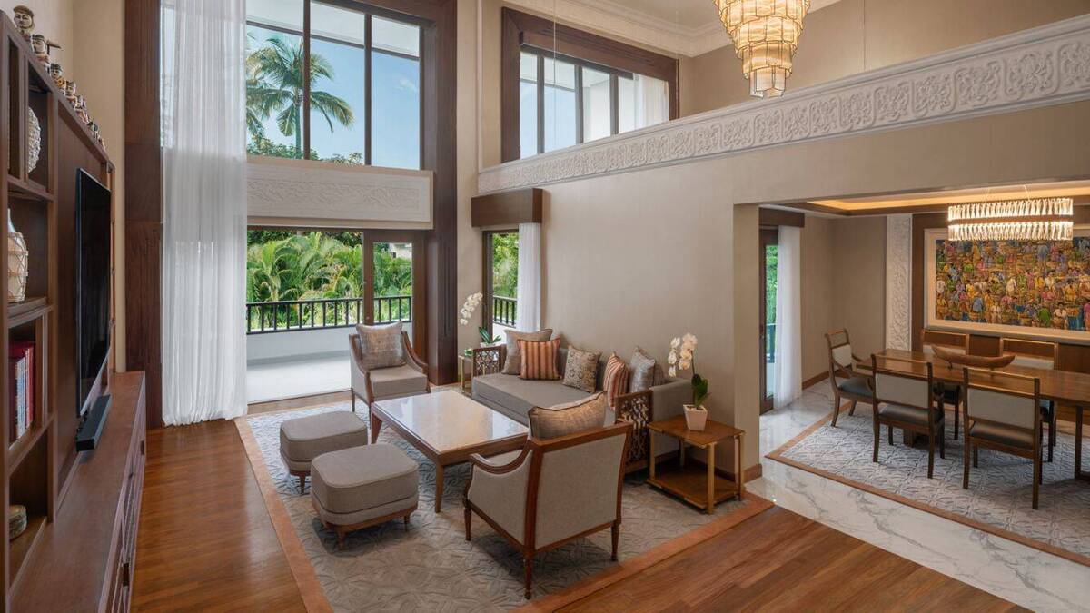 One Bedroom Bi-Level Suite