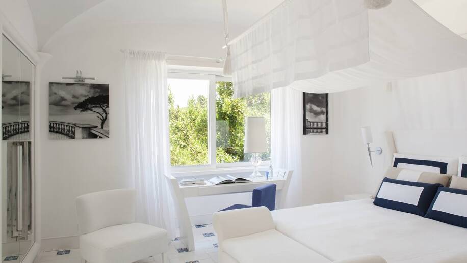 Capritouch Executive Suite Sea Side