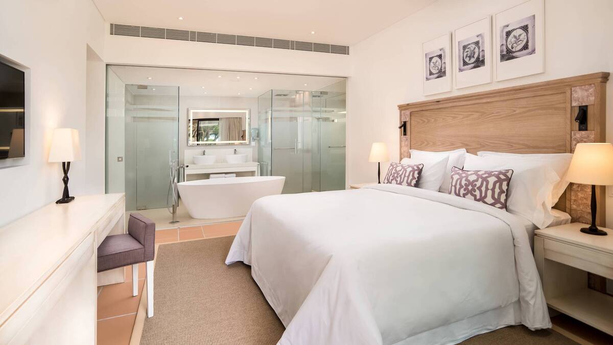 Two Bedroom Suite Garden Access