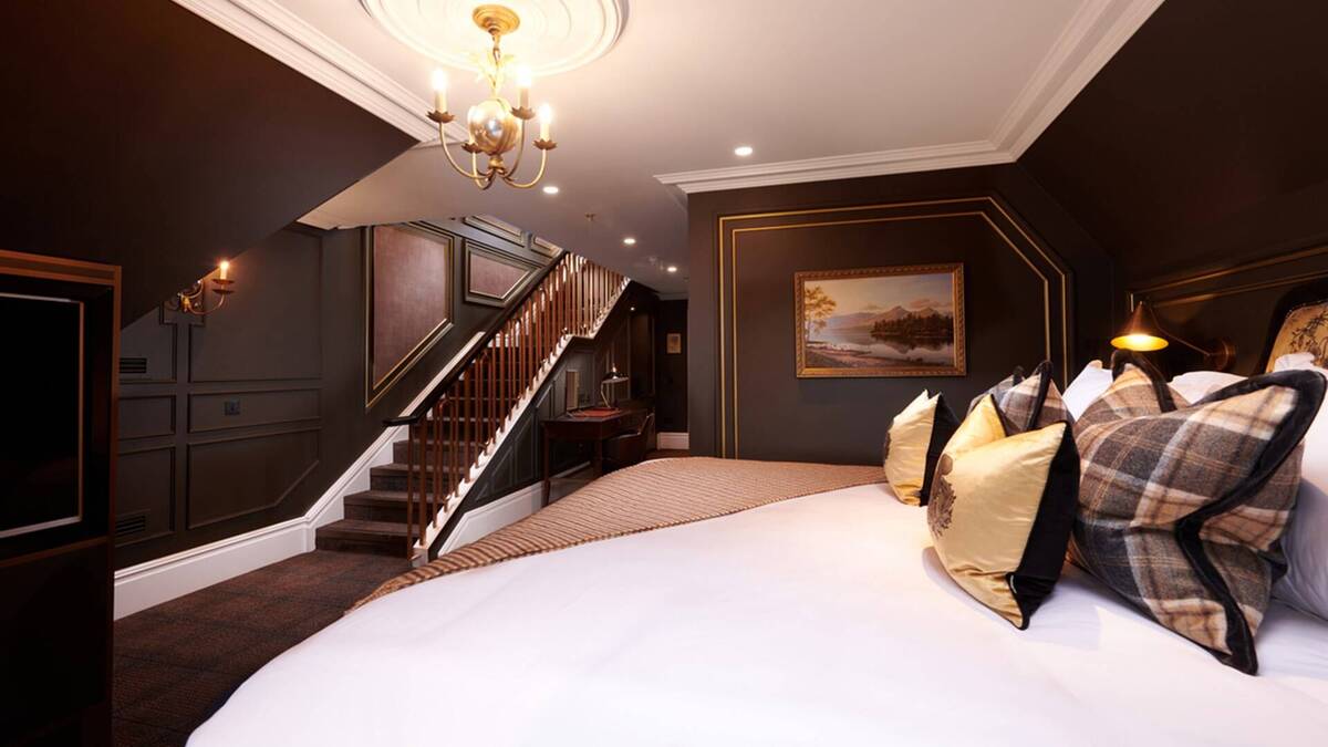 The Cameron Suite