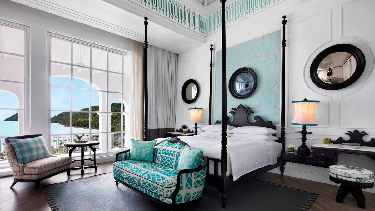 Turquoise Suite Executive Suite