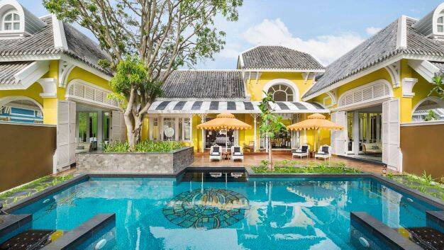 Three Bedroom Villa Garden View 