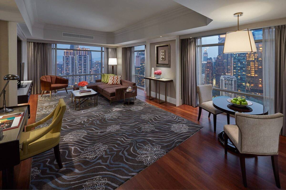 Twin Towers View Connecting Room