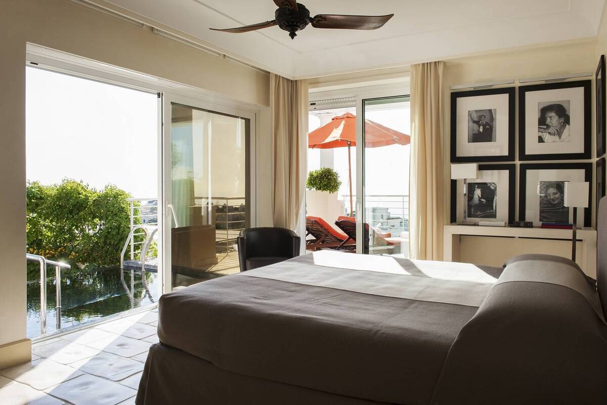 Callas Suite Sea Side with Plunge Pool 