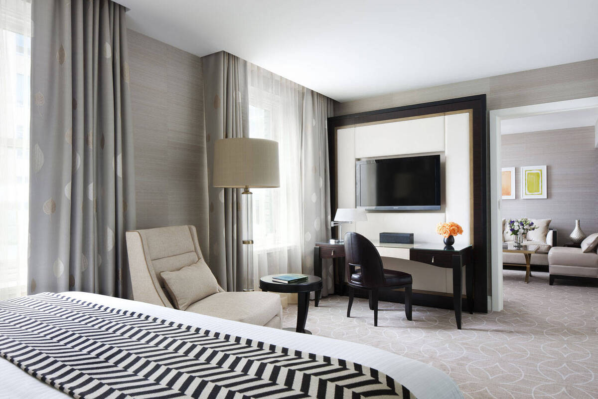 One Bedroom Courtyard View Suite 