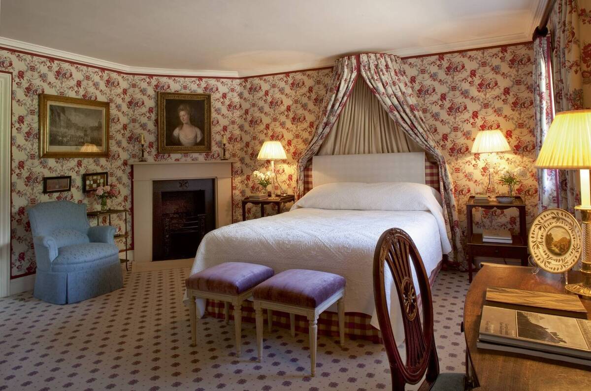 CLASSIC ROOM