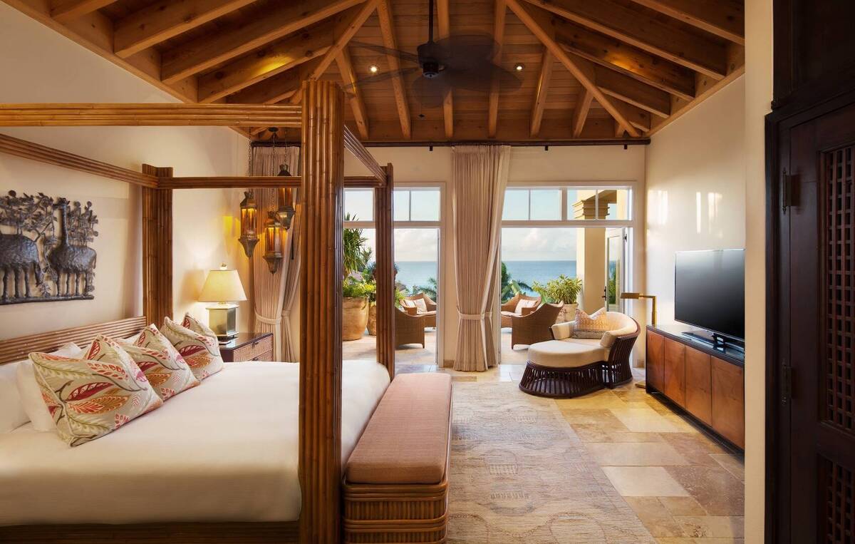 Luxury Premium Suite
