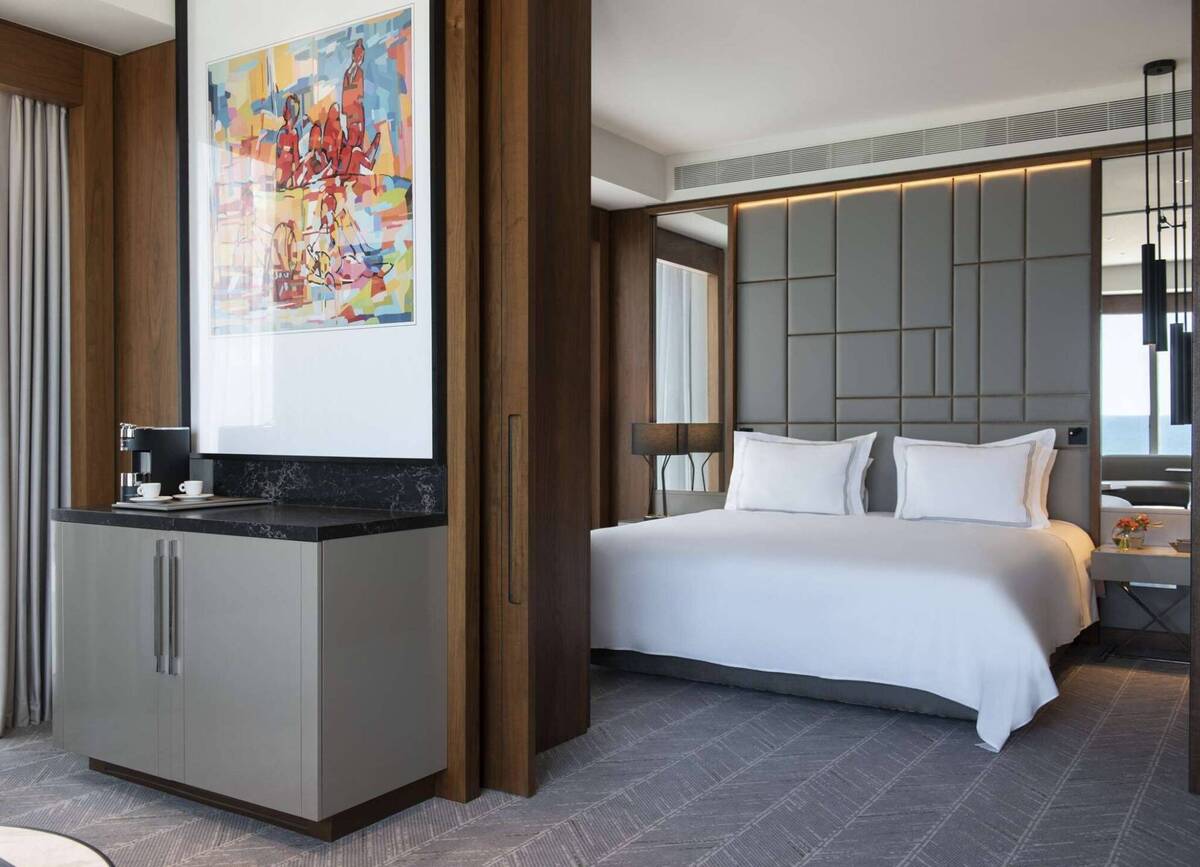 Executive Suite