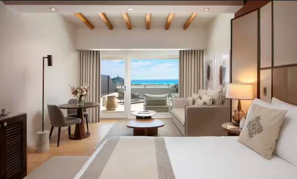 King Grand Deluxe Room With Sea View