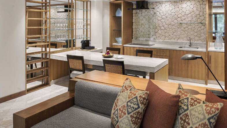 Grand Deluxe Suite