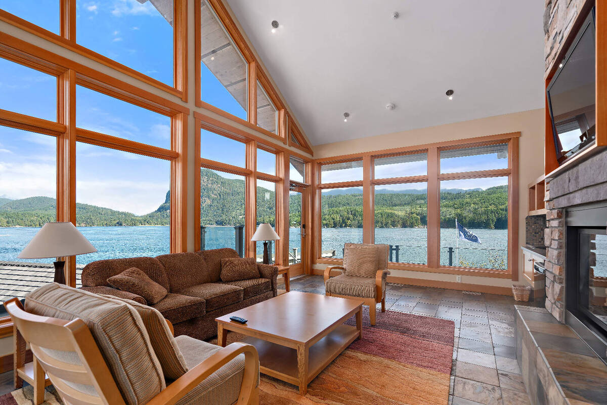 Yuculta Upper Suite