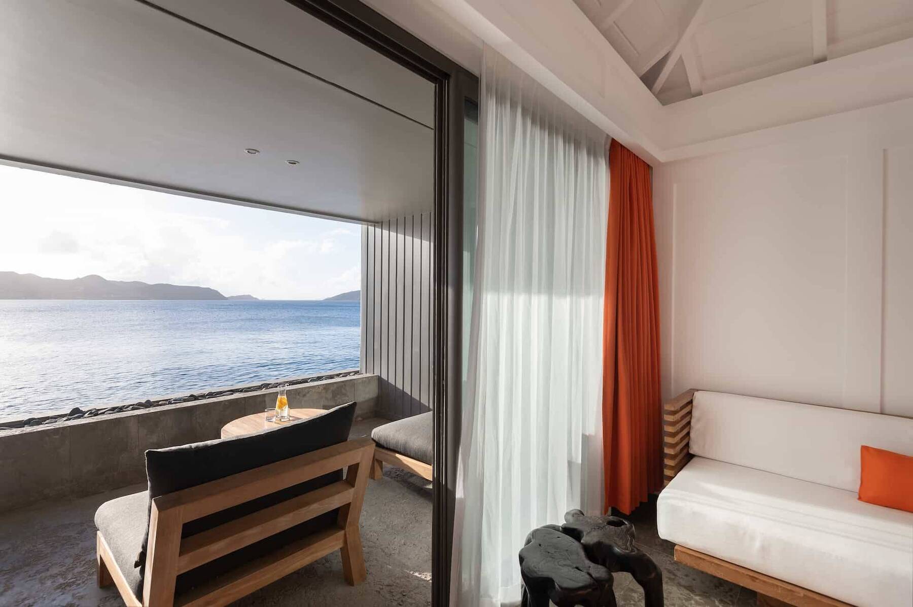 Panoramic Ocean Suite