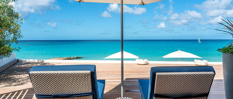  Beachfront Suite King Accessible 