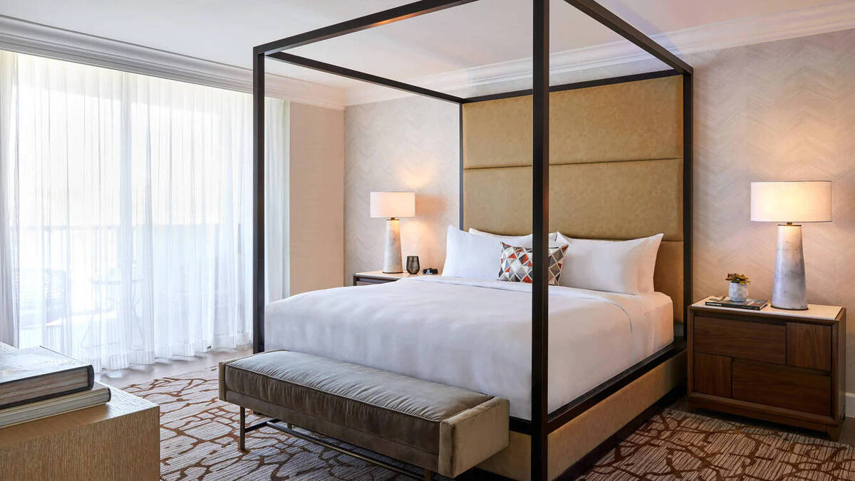 Connecting Guest Room, Balcony