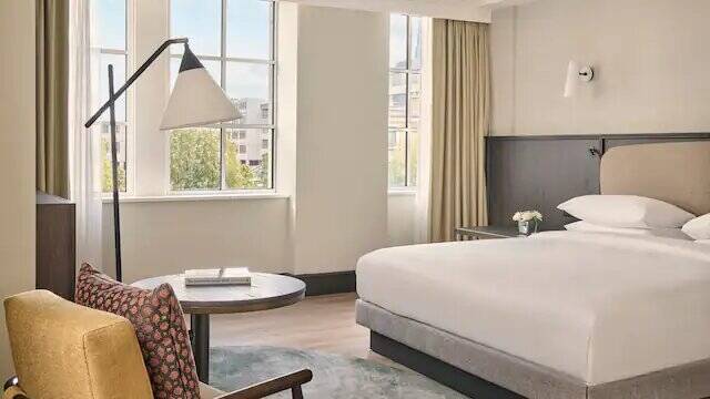 Regency Suite with City View 