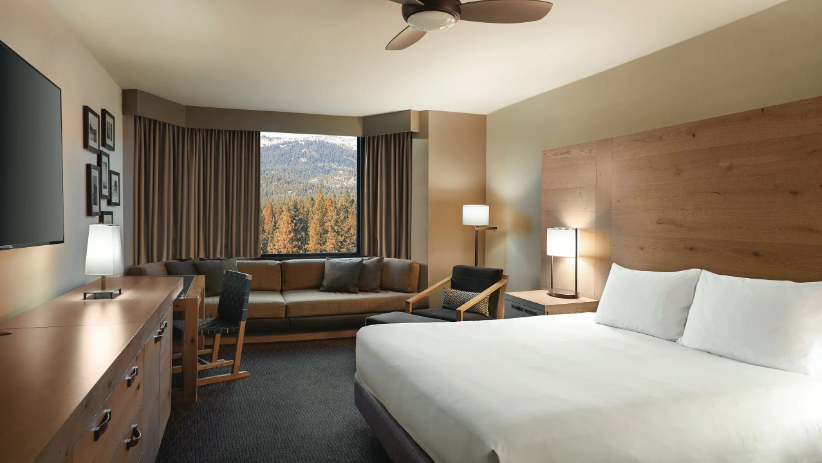 One King Bed Deluxe