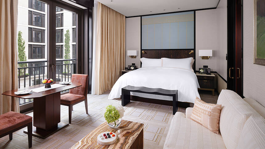 Deluxe Room King