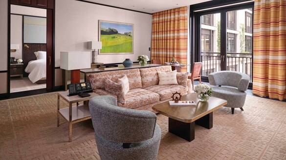 Deluxe Suite King