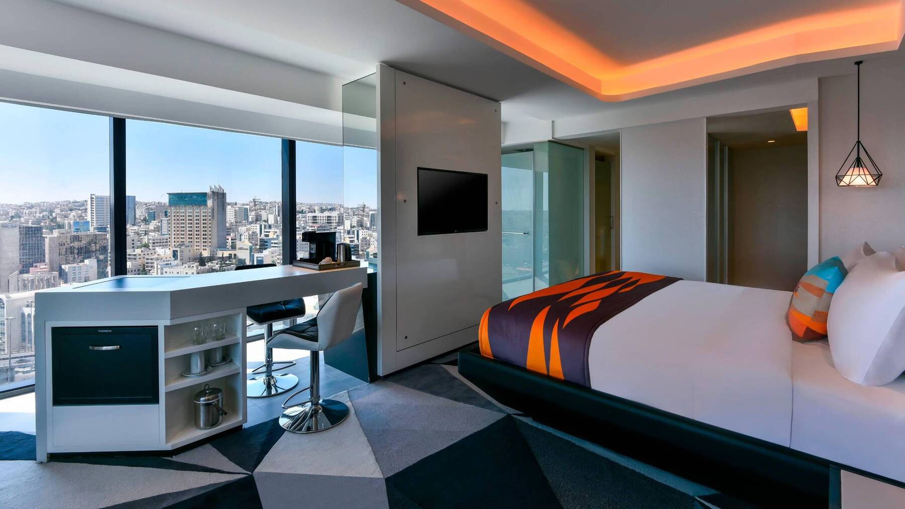Mega Large Corner Room