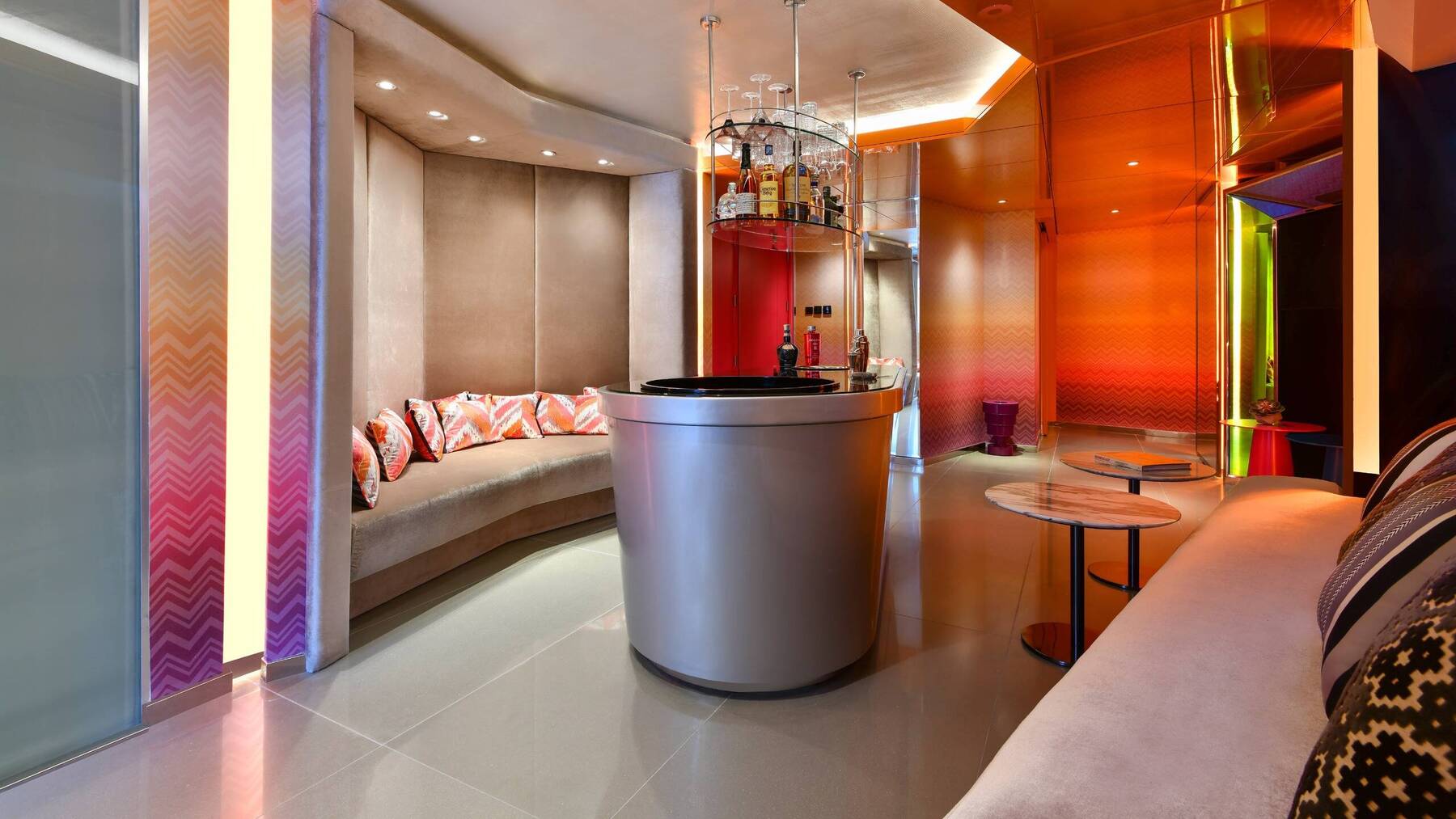 WOW SUITE