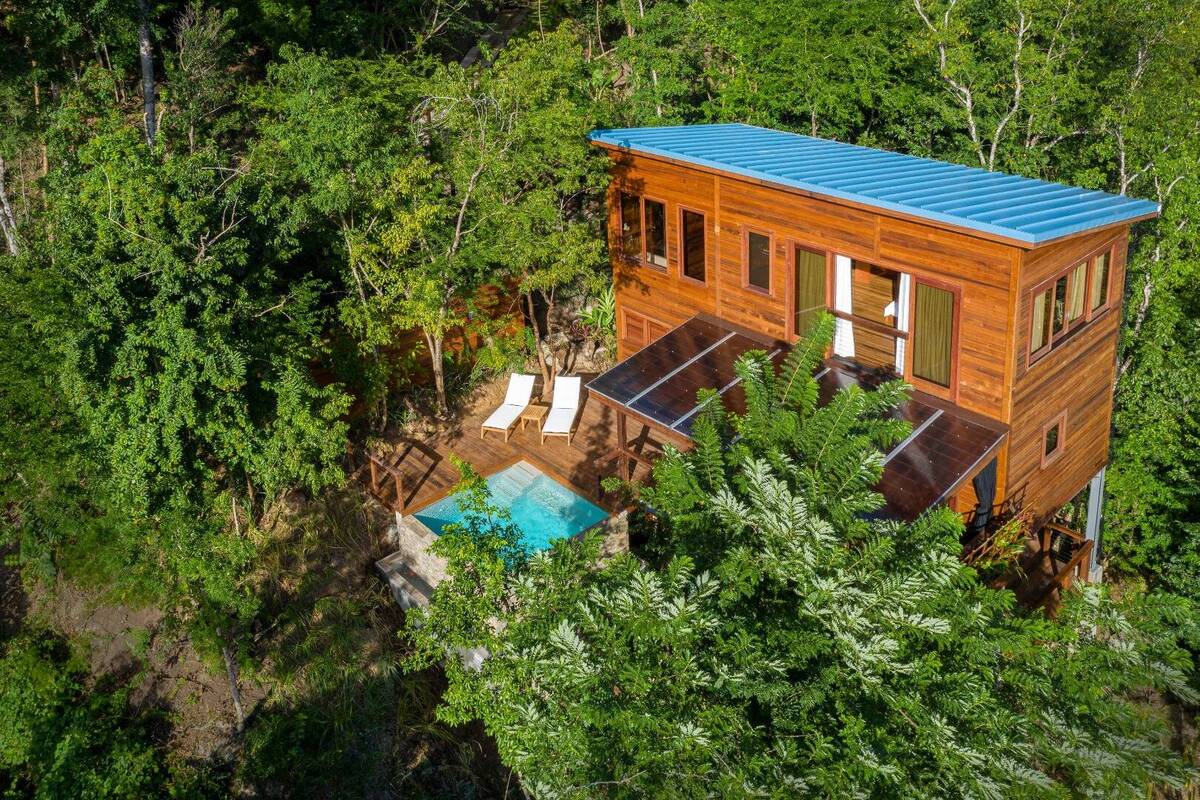 HILLSIDE TI-FEY ONE BEDROOM VILLA