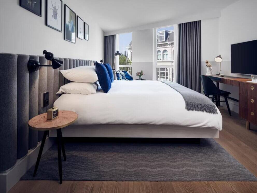 One King Premium Room 