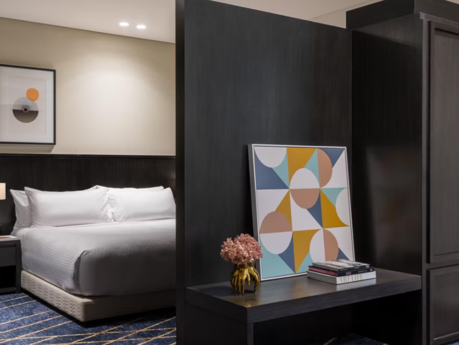 King Bed Suite