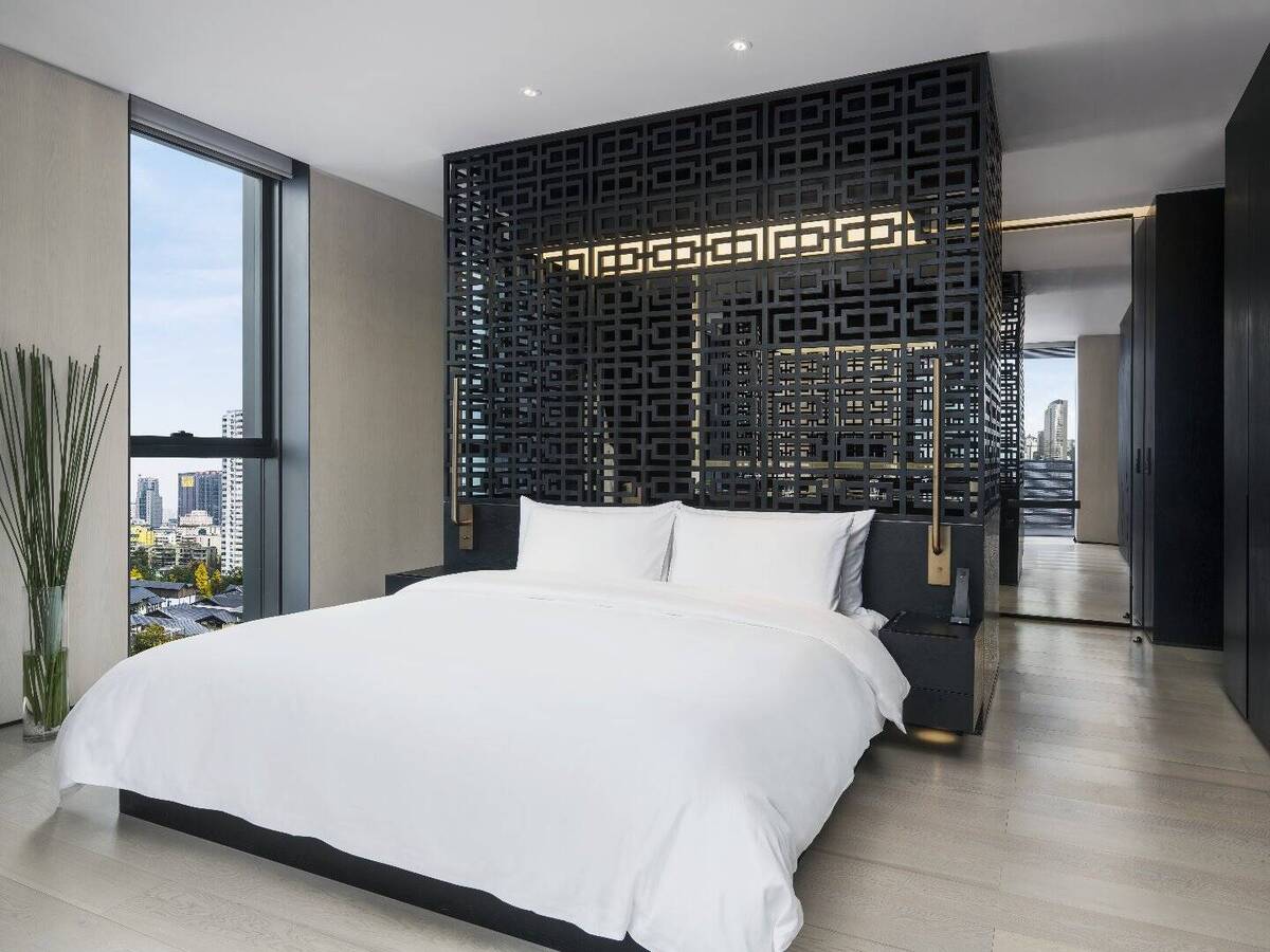 Residence 100