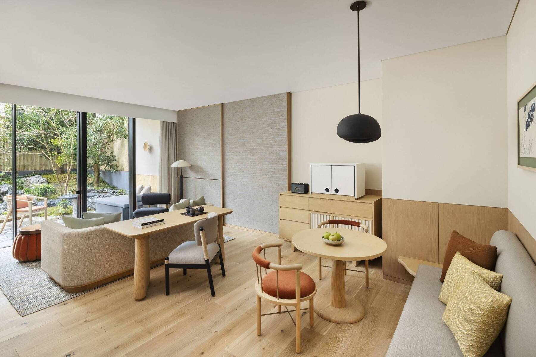 Premier Suite Garden Twin