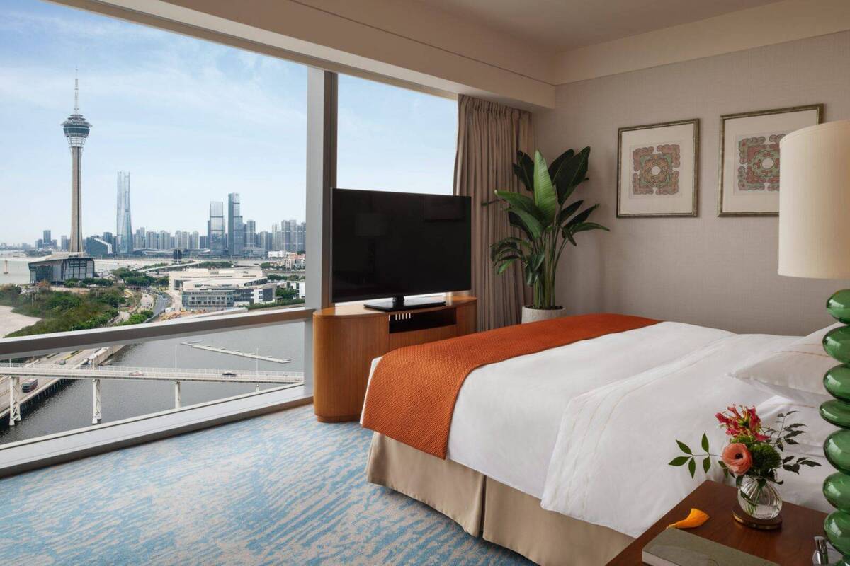 Waterfront Tower Suite